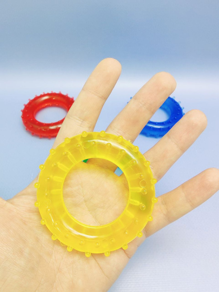 Массажер - эспандер кистевой ДЕТСКИЙ, 68 х 19 мм. Цвета Микс